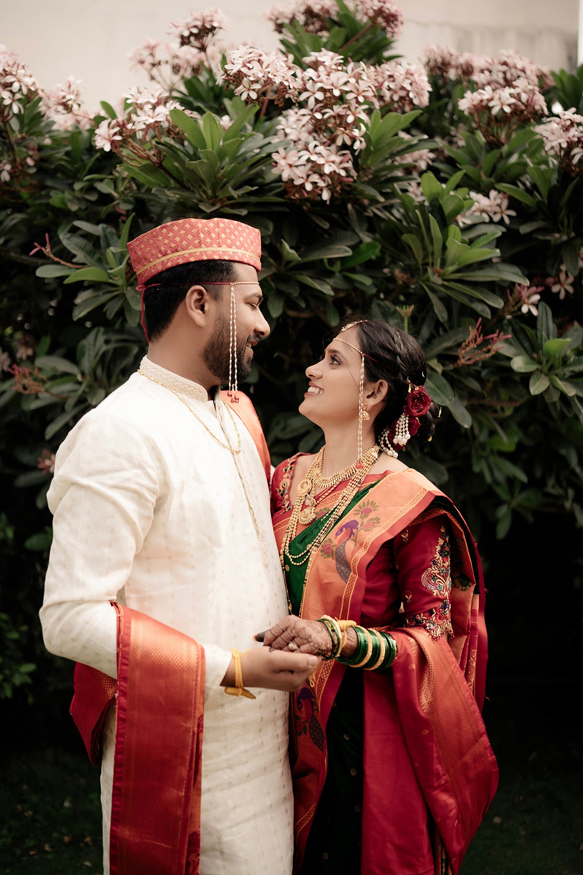 200+ BEST WEDDING MOODY PRESETS